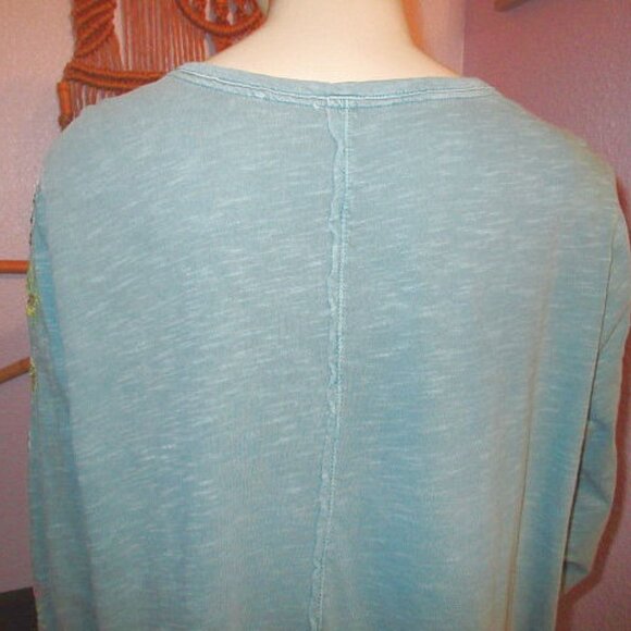 Sundance Embroidered Henley Top Size 1X Slub Knit Tunic Long Sleeves Boho - Picture 9 of 11